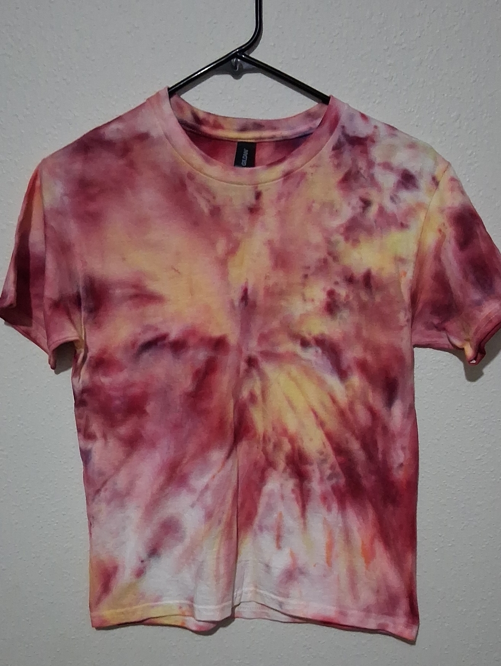 Gildan Kids Tie-Dye Tee in Pink & Yellow